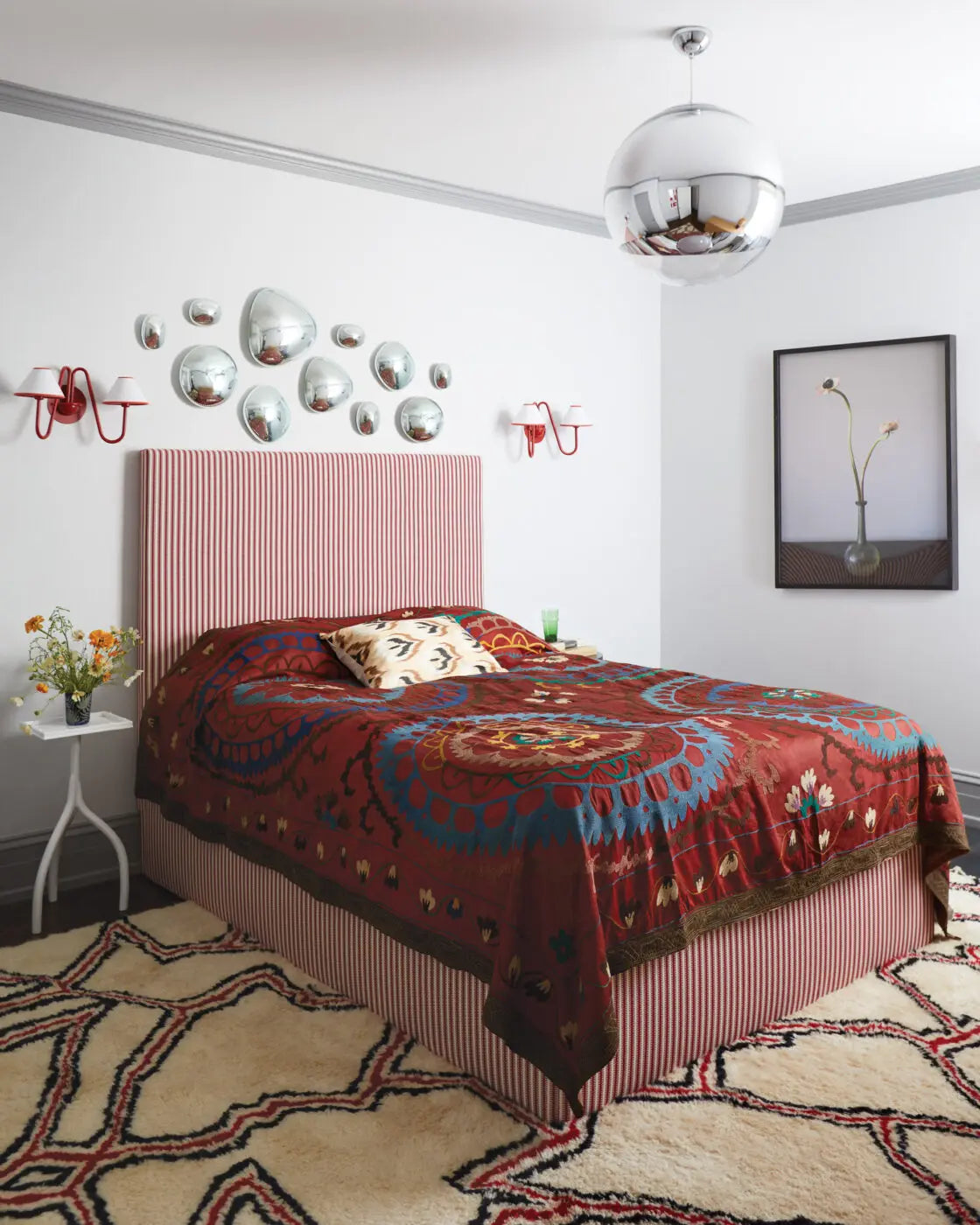 A Prewar Co-Op Gets a Modern-Day Makeover for a Young Manhattan Couple