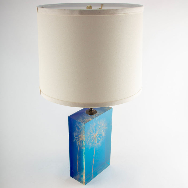Nature Suspended: Lucite Dandelion Lamp