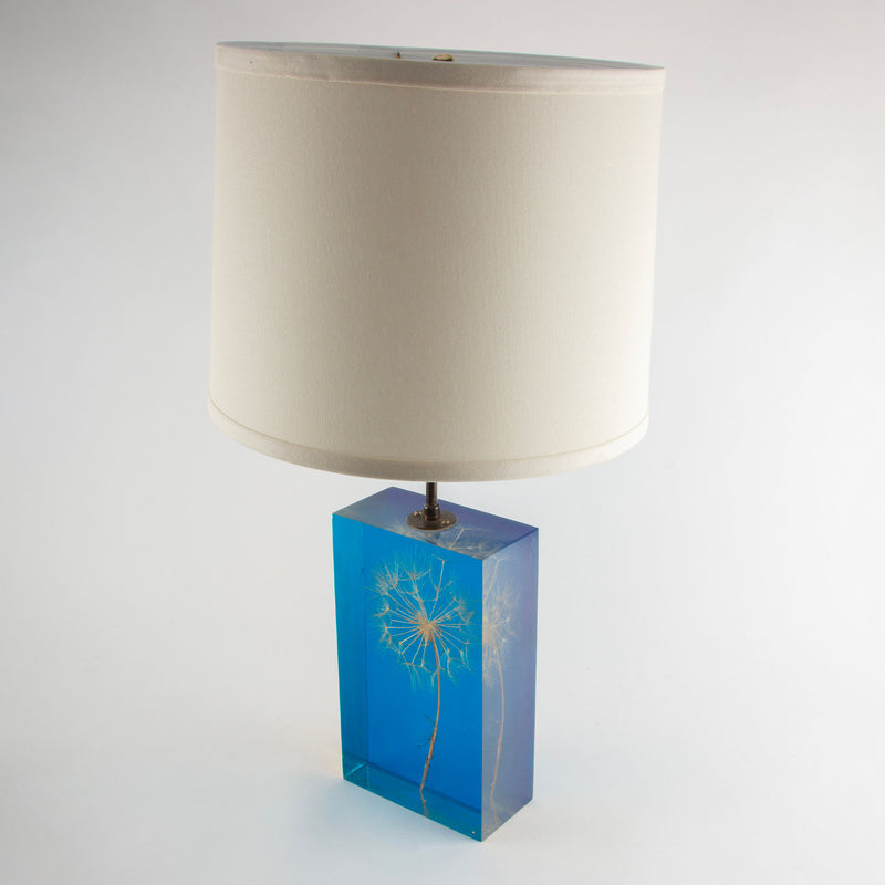 Nature Suspended: Lucite Dandelion Lamp