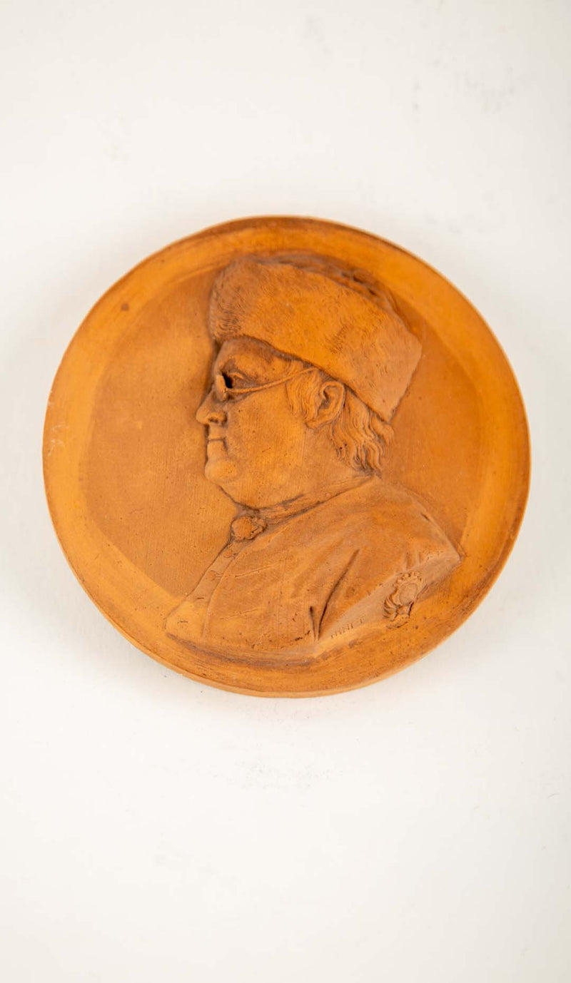 Benjamin Franklin Terracotta Portrait Medallion After Jean-Baptiste Nini
