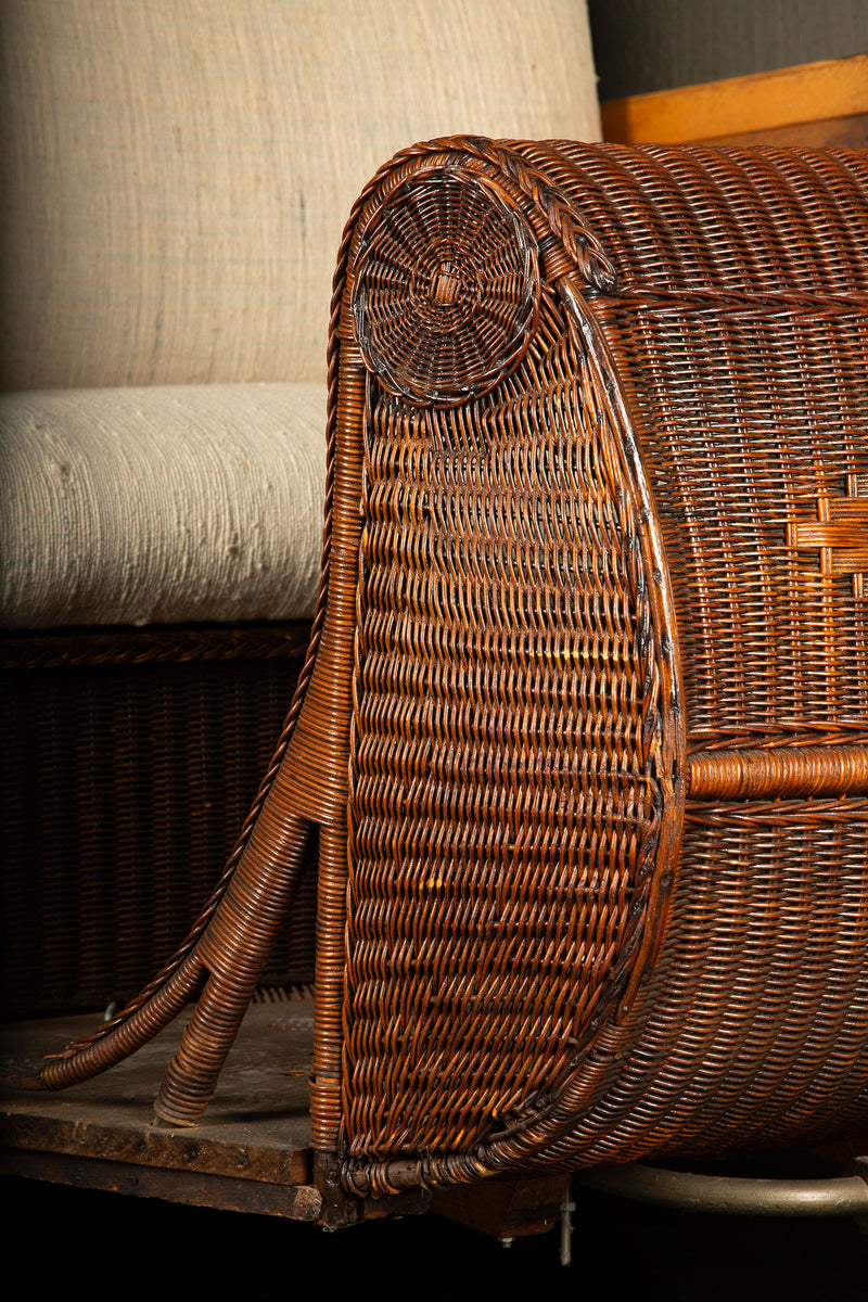 Vintage Ocean Rolling Chair Co. Inc. Boardwalk Cart: A Timeless Seaside Treasure