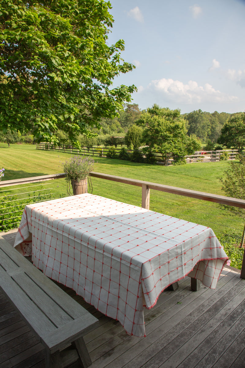 Tablecloth, Coral Pom-Pom
