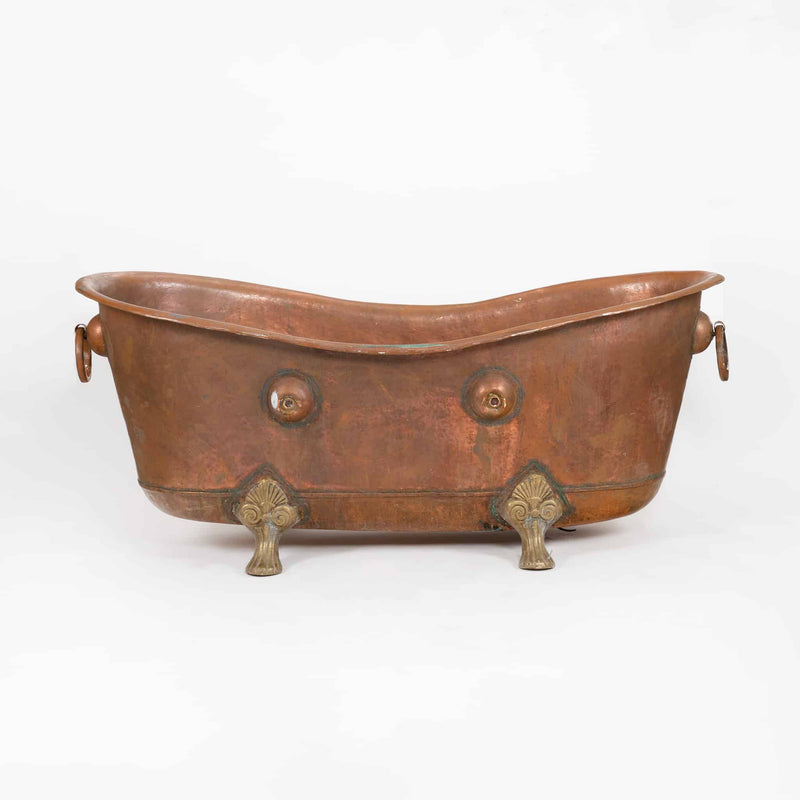 Late 19th–Early 20th Century Hand-Hammered Copper Bath Tub