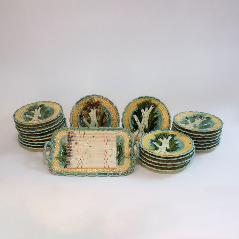 French Majolica Twenty-Four-Piece Asparagus Service, Mid-20th Century