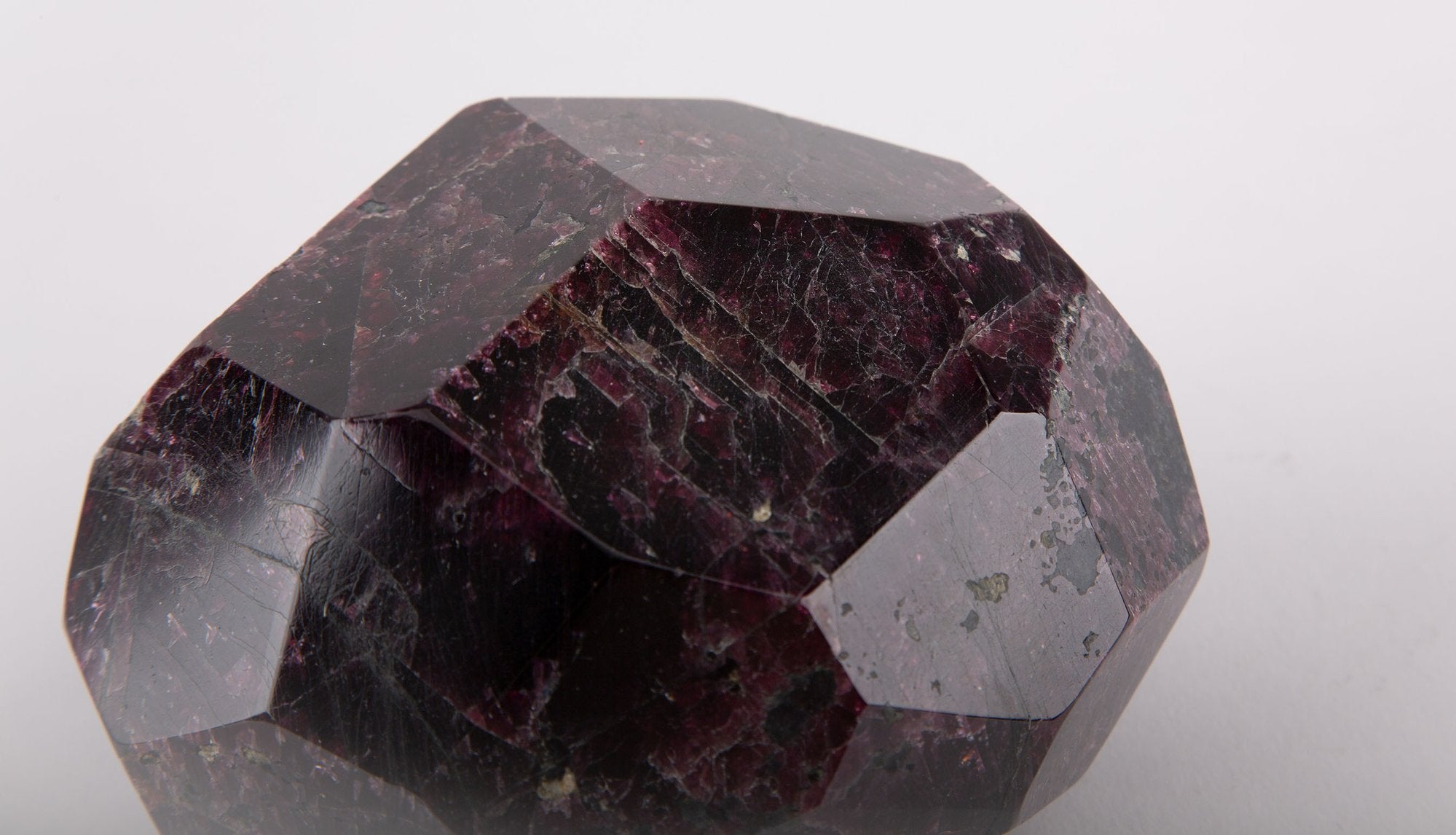 Facetted Garnet | Creel and Gow