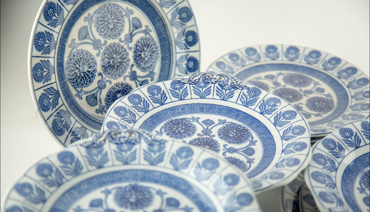 Vintage Wedgwood Service of 38 pieces, Marigold Blue